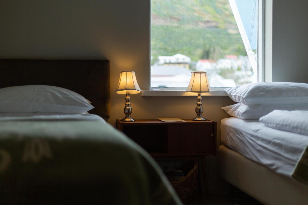 Hotel Siglunes Siglufjordur ภายนอก รูปภาพ