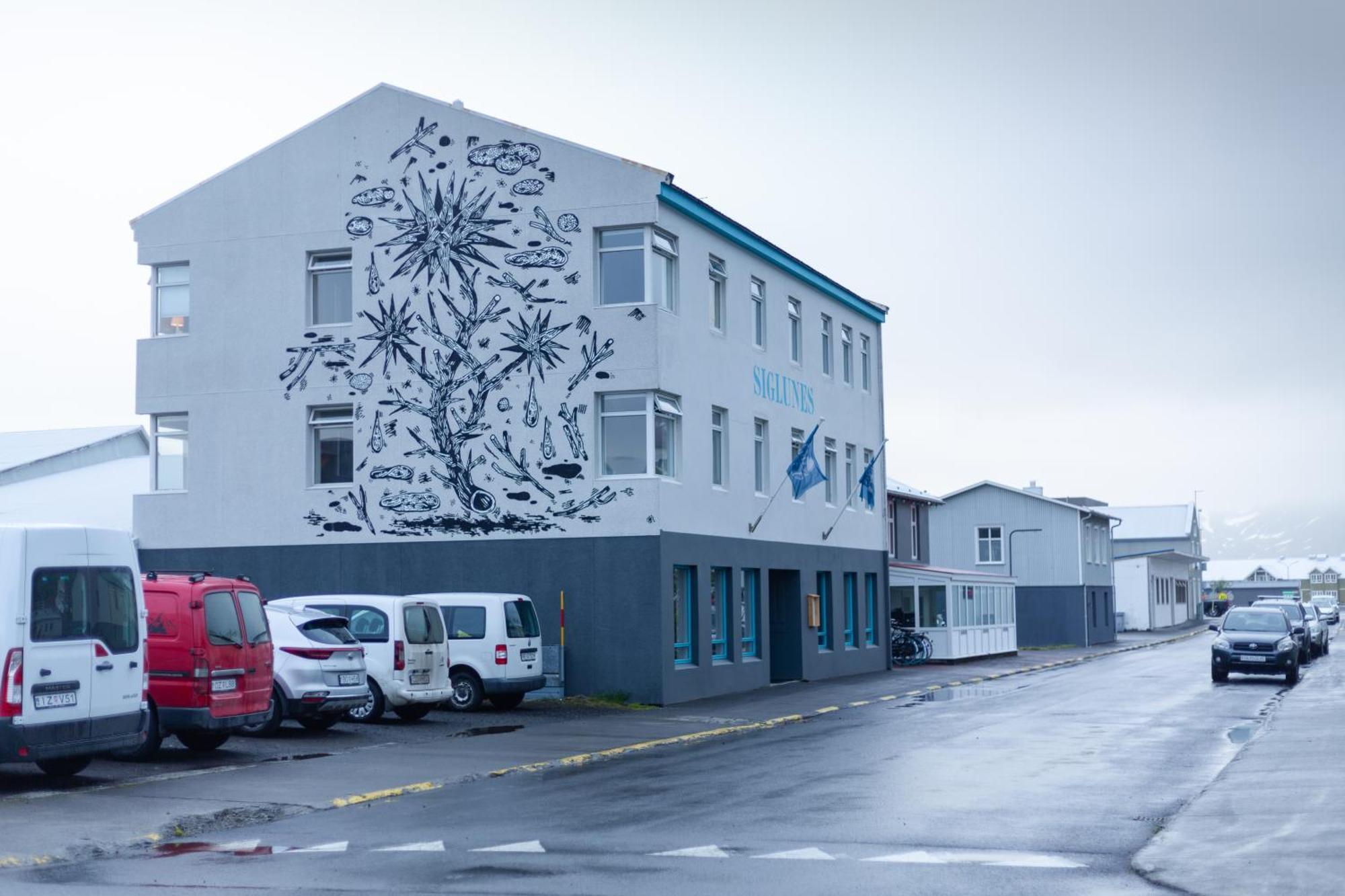 Hotel Siglunes Siglufjordur ภายนอก รูปภาพ